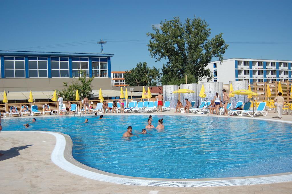 Hotel Aurora Mamaia Kültér fotó